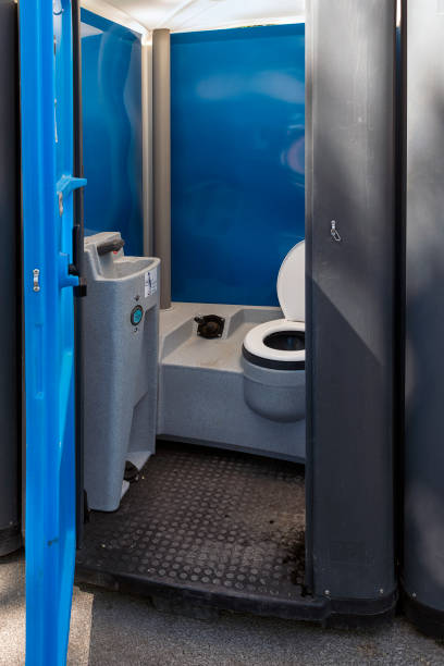 Porta potty rental for outdoor events in Lacoochee, FL